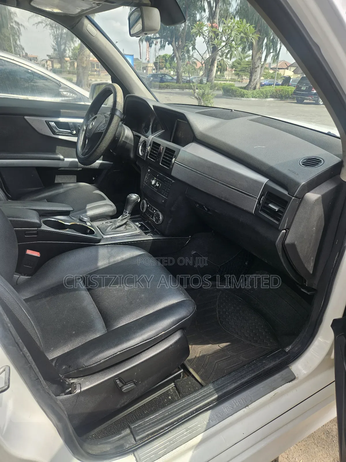 Mercedes-Benz GLK-Class 2010 White