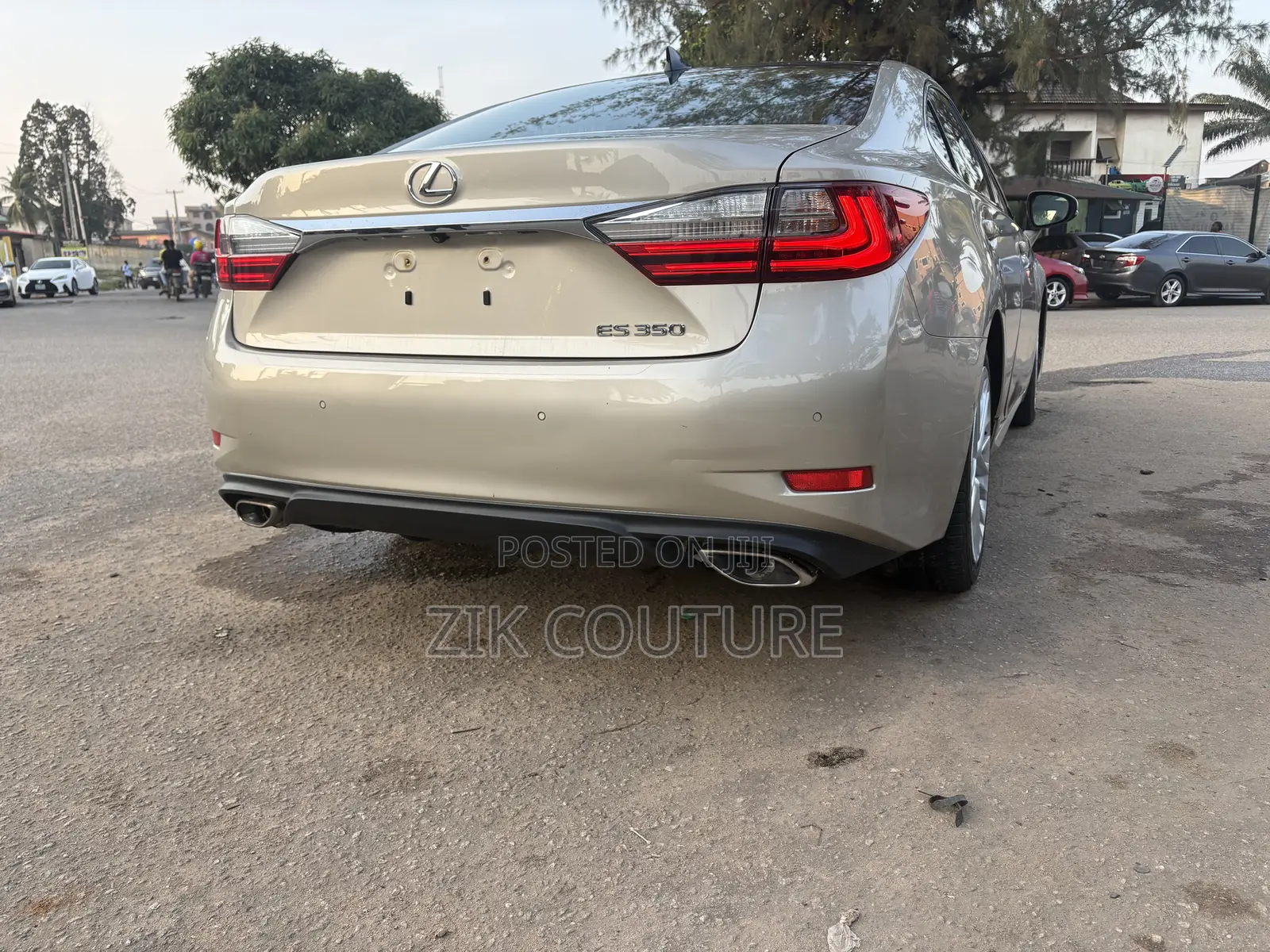 Lexus ES 350 FWD 2016 Gold