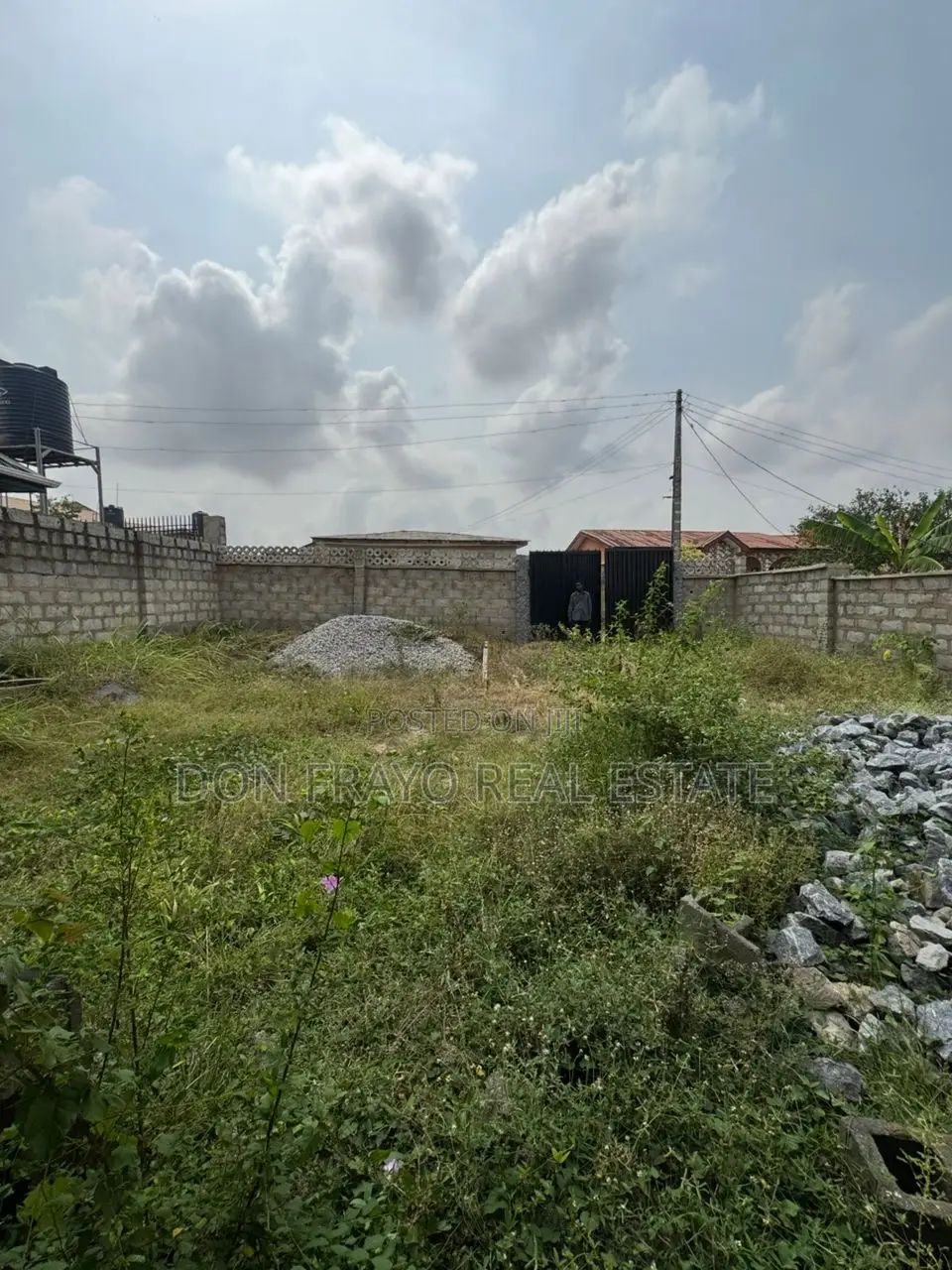 2bdrm Bungalow in Sheu Ologuneru for sale