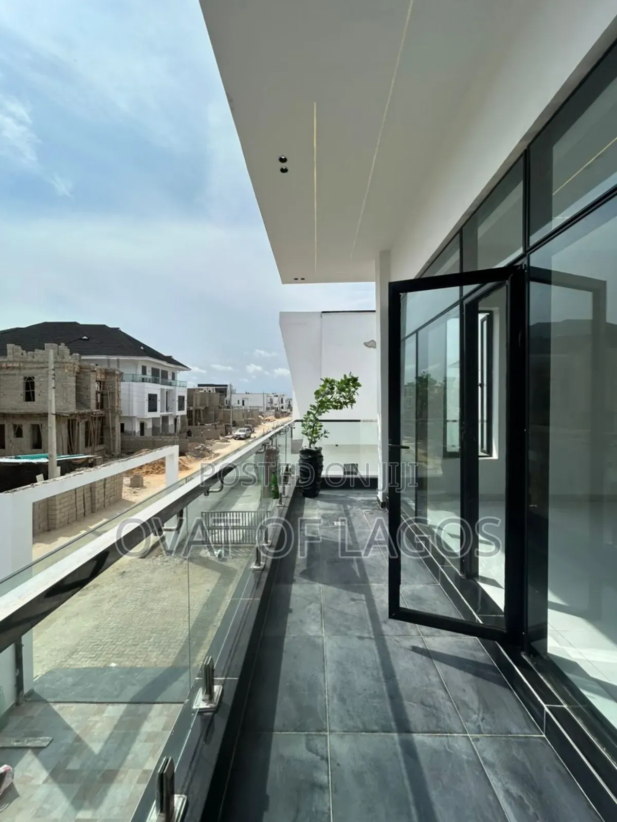 5bdrm Duplex in Lekki Palm City, Ado / Ajah for sale