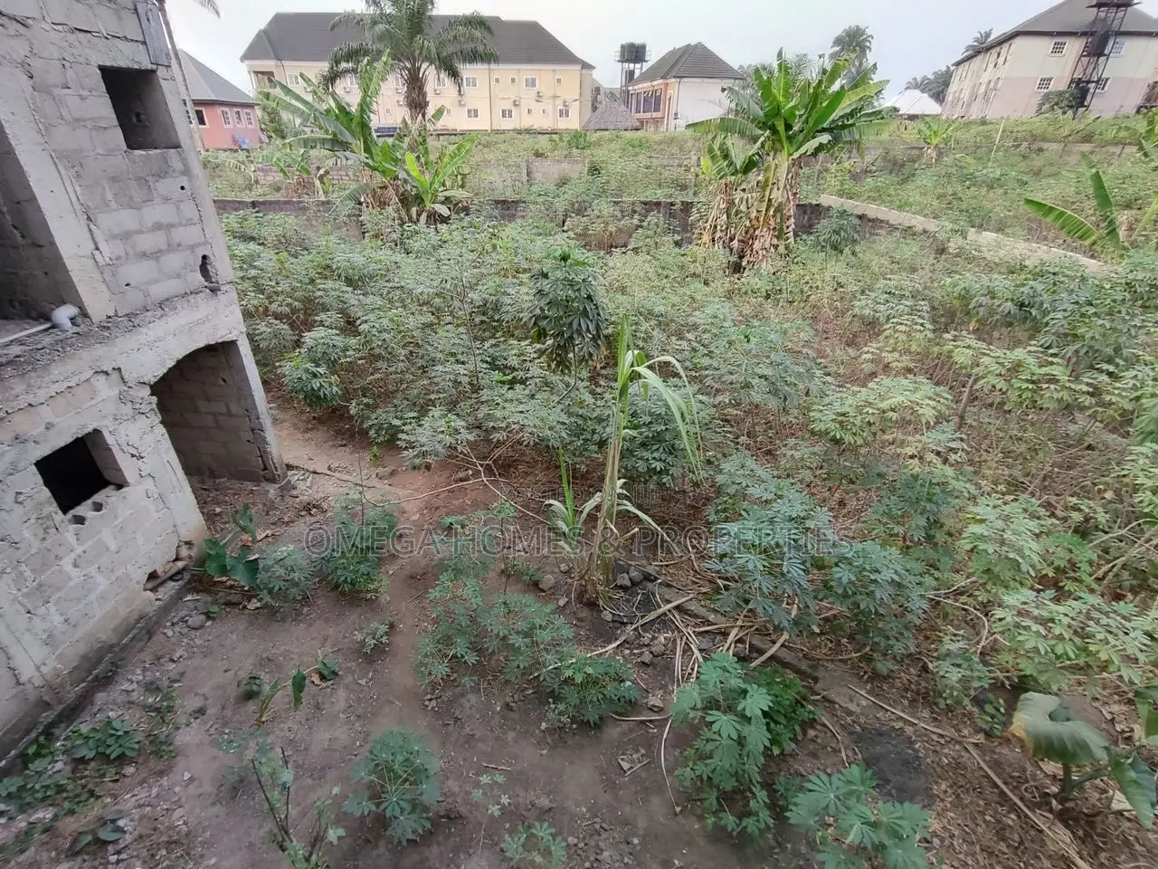 20bdrm Apartment in Umuahia for sale