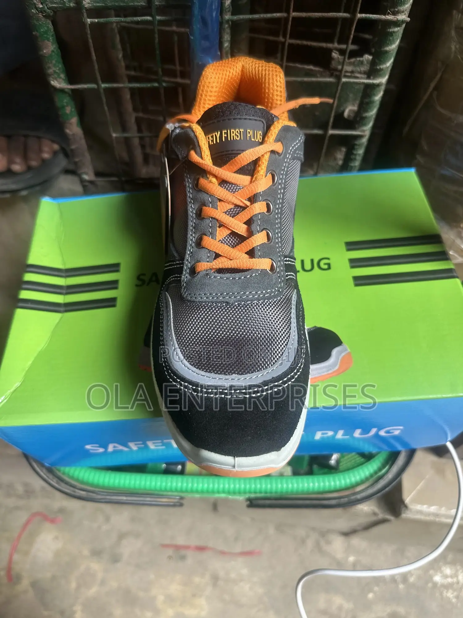 Safety Plug Boot