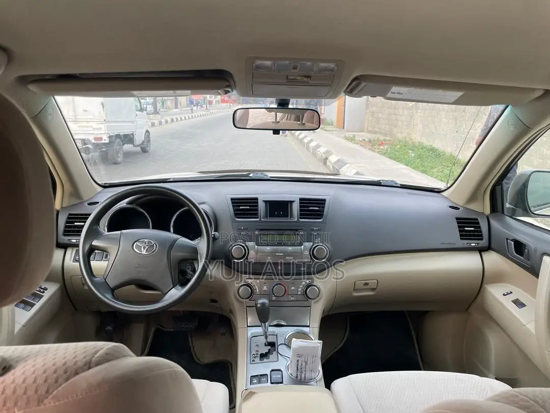 Toyota Highlander 2008 Gold