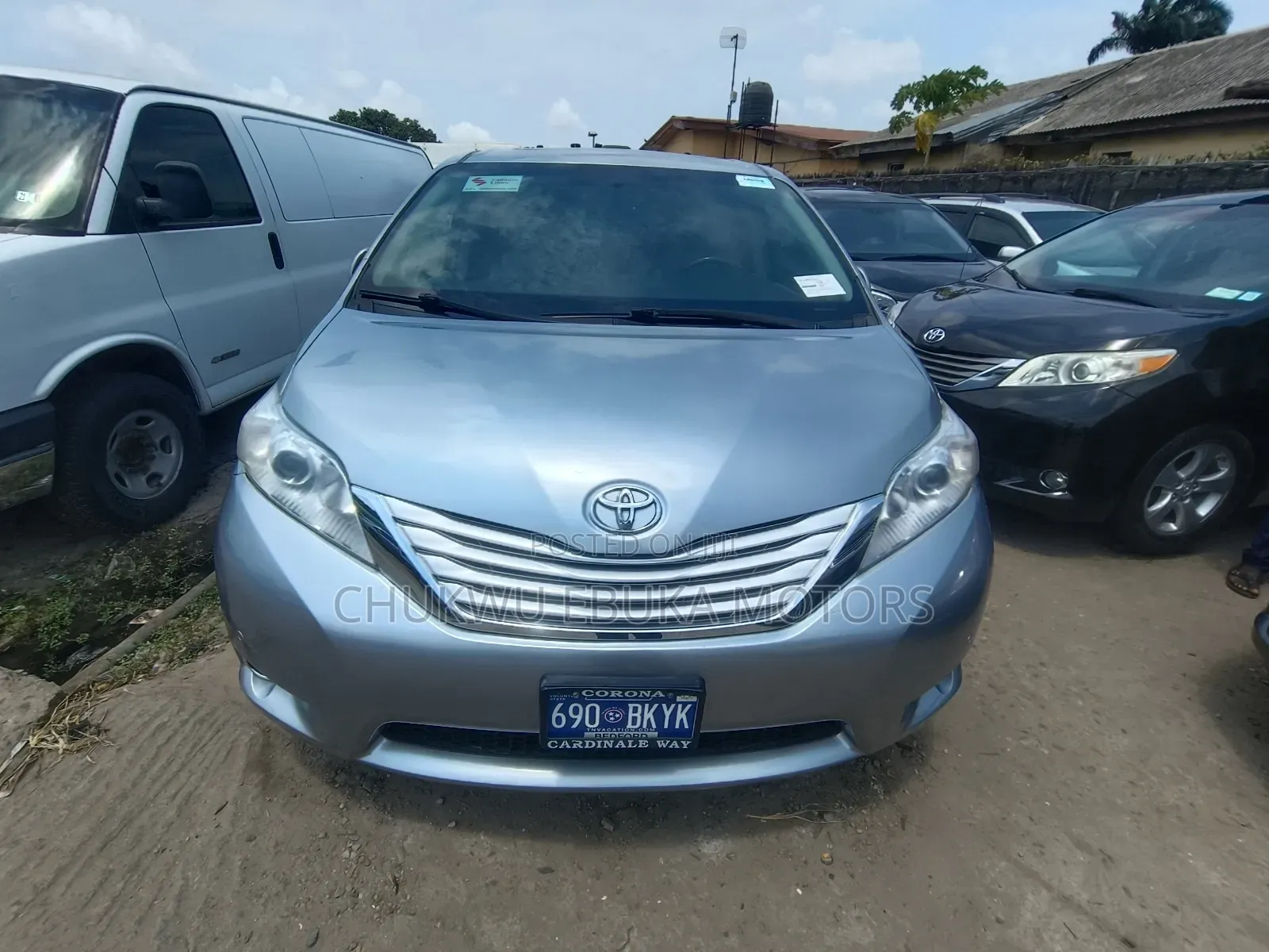 Toyota Sienna Limited 7 Passenger 2012 Silver