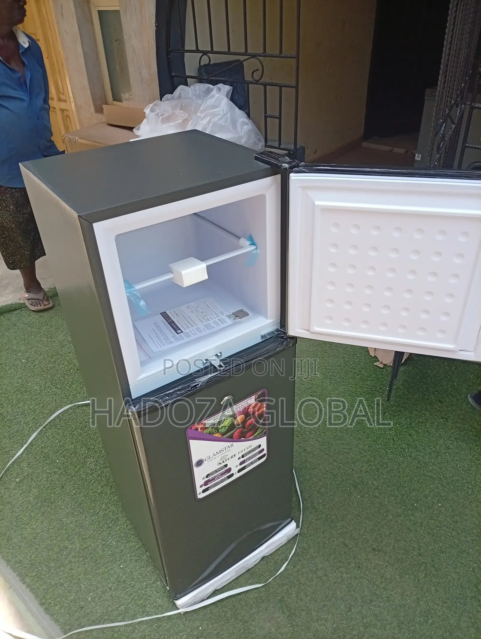 Glamstar Gfr-175dt-w Fridge Freezer – Perfect For Home Or Shop