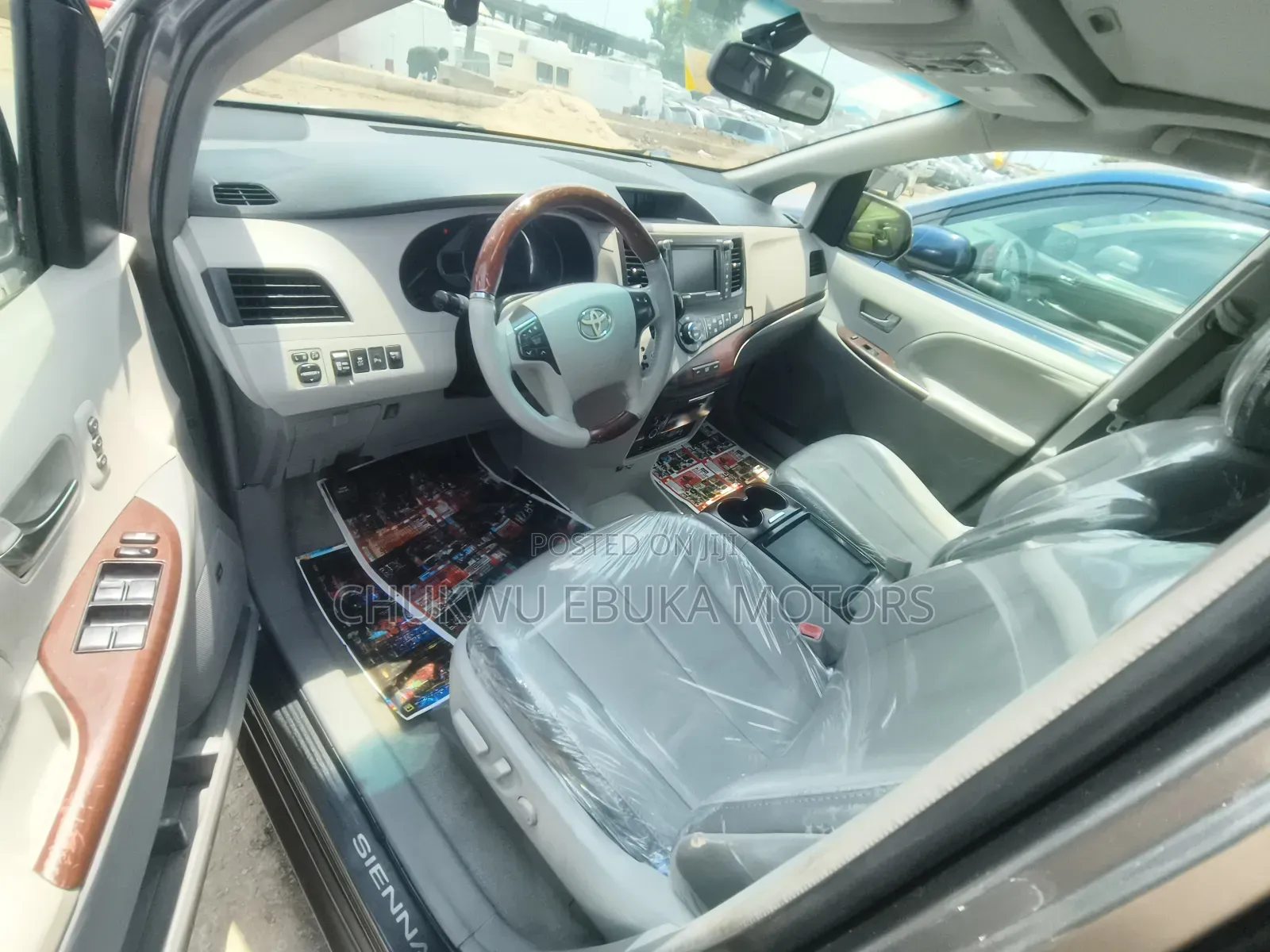 Toyota Sienna Limited 7 Passenger 2012 Gray