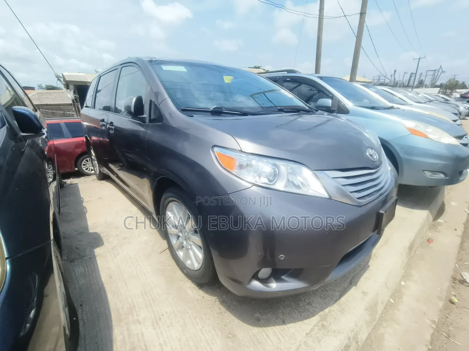 Toyota Sienna Limited 7 Passenger 2012 Gray