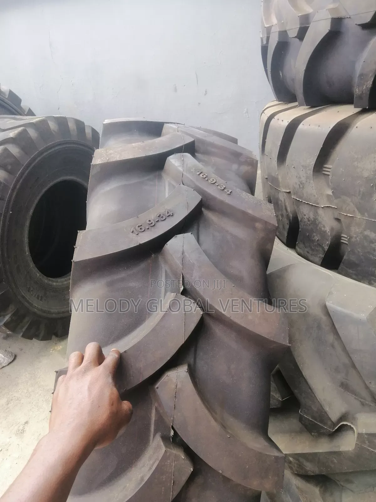 16.9-34 Longwind Tyre
