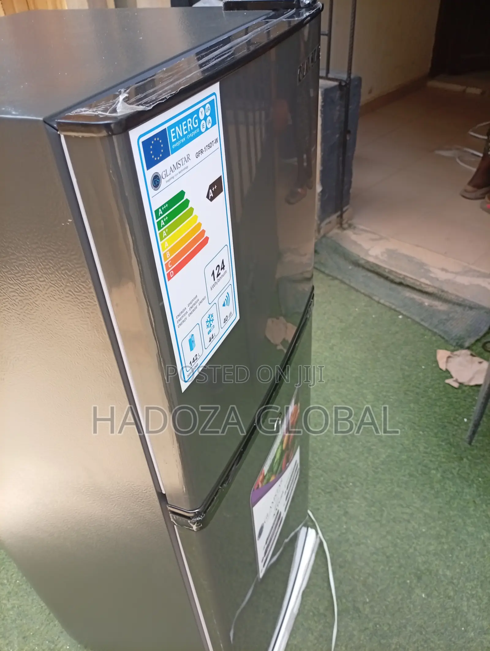 Glamstar Double Door Refrigerator – Very Cold Freezer, Clean Interior