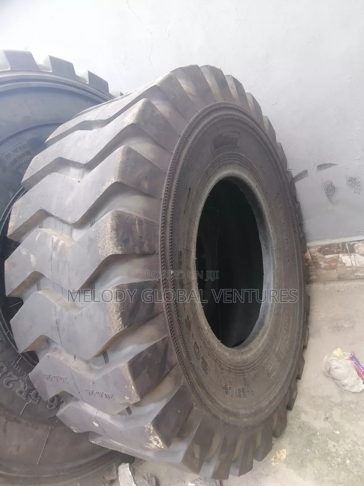 20.5-25 Blessway Tyre