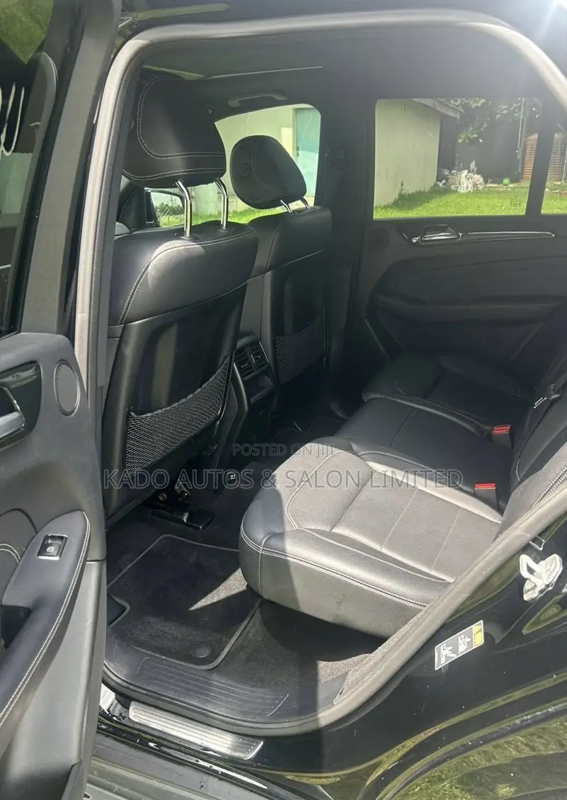Mercedes-Benz M Class ML350 4dr SUV (3.5L 6cyl 7A) 2015 Black