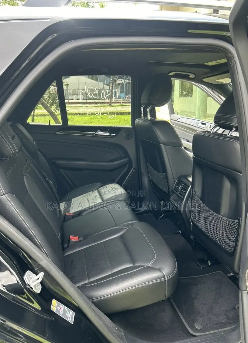 Mercedes-Benz M Class ML350 4dr SUV (3.5L 6cyl 7A) 2015 Black