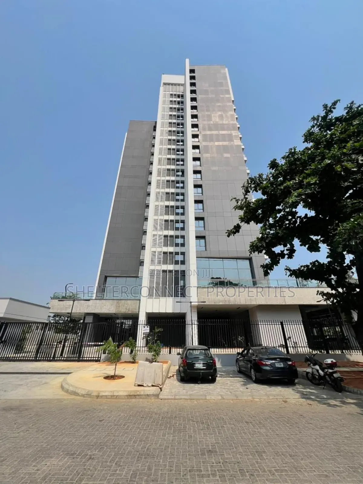 2bdrm Apartment in Akin Adesola for rent