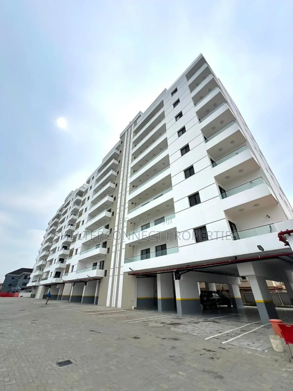 3bdrm Apartment in Banana Island for rent