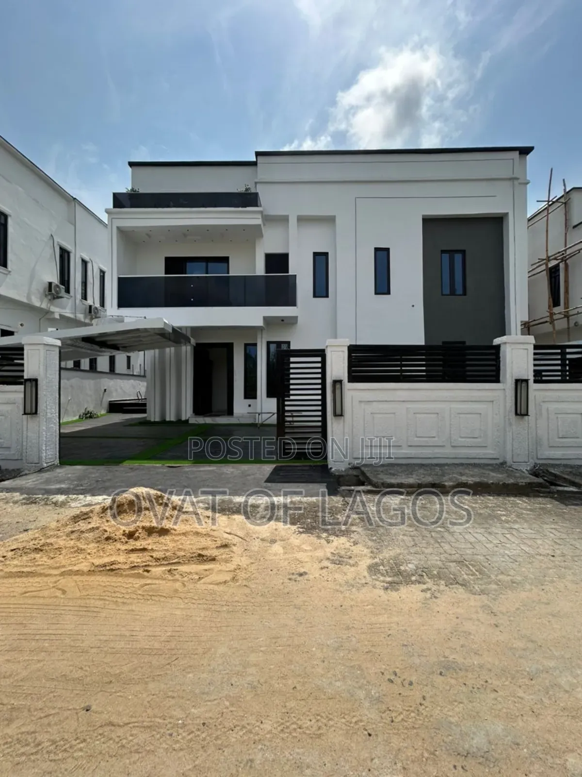 4bdrm Duplex in Lekki Palm City, Ado / Ajah for sale
