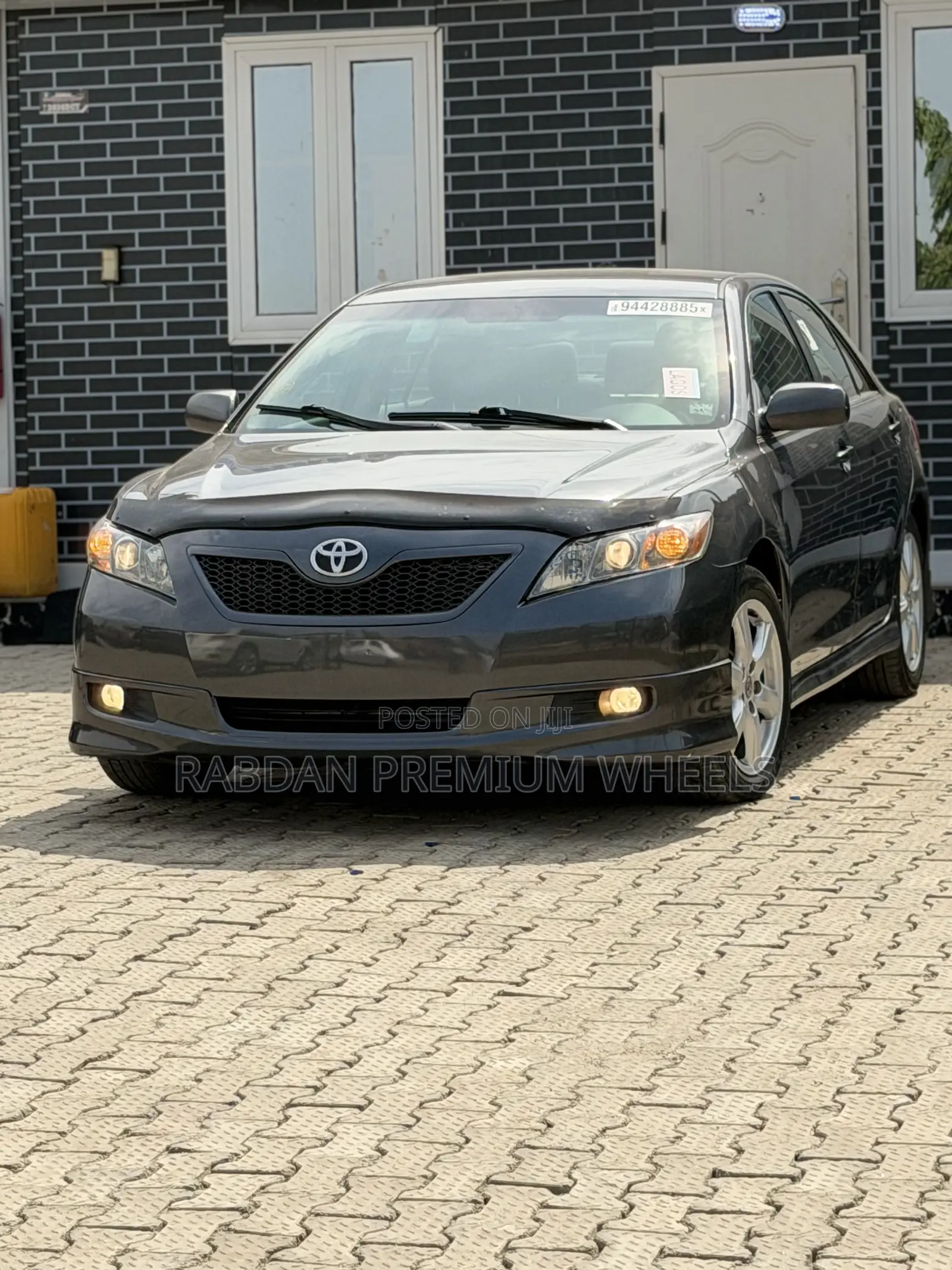 Toyota Camry SE 4dr Sedan (2.4L 4cyl 5A) 2009 Gray