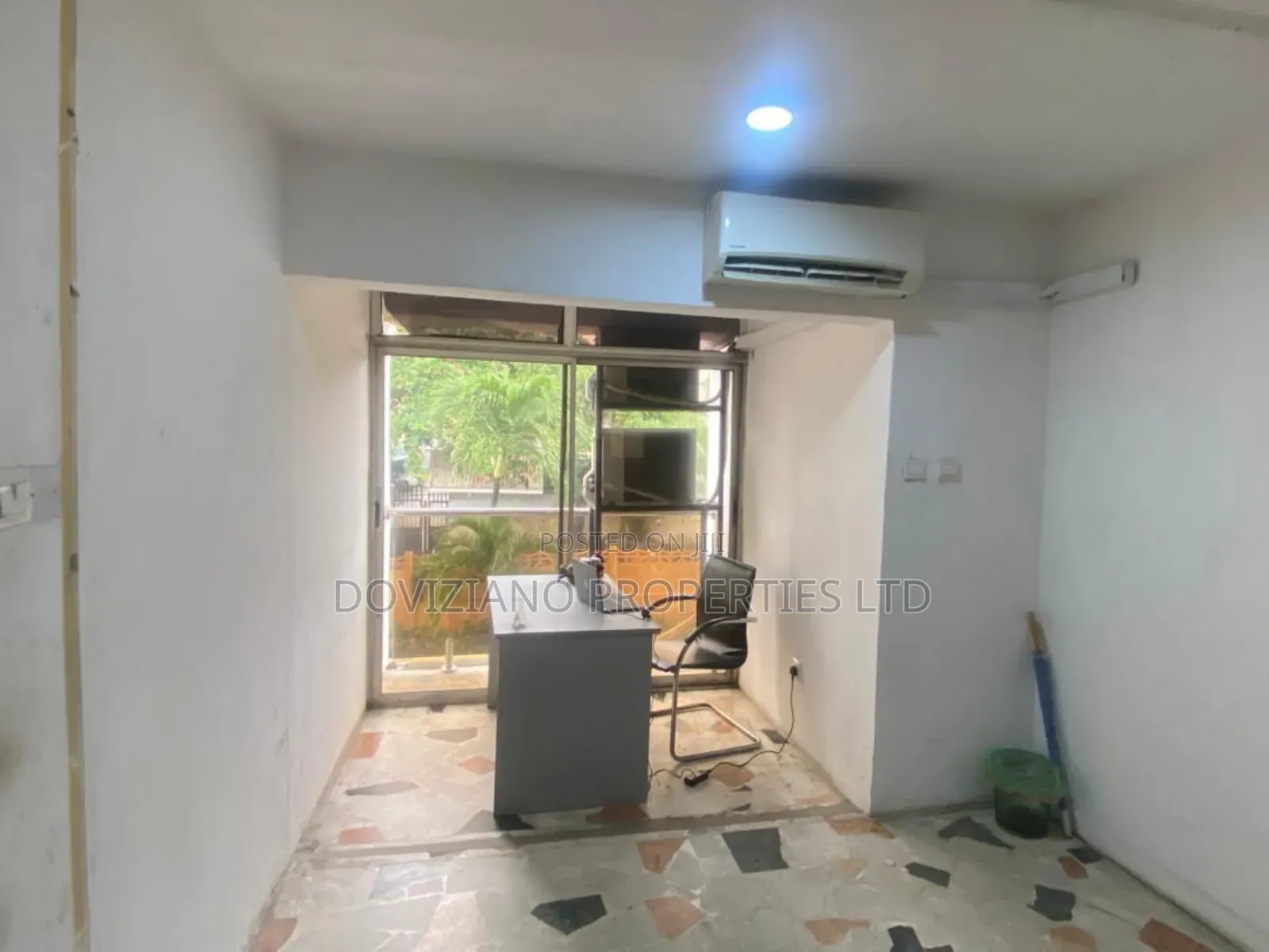 4bdrm Bungalow in Victoria Island Extension for rent