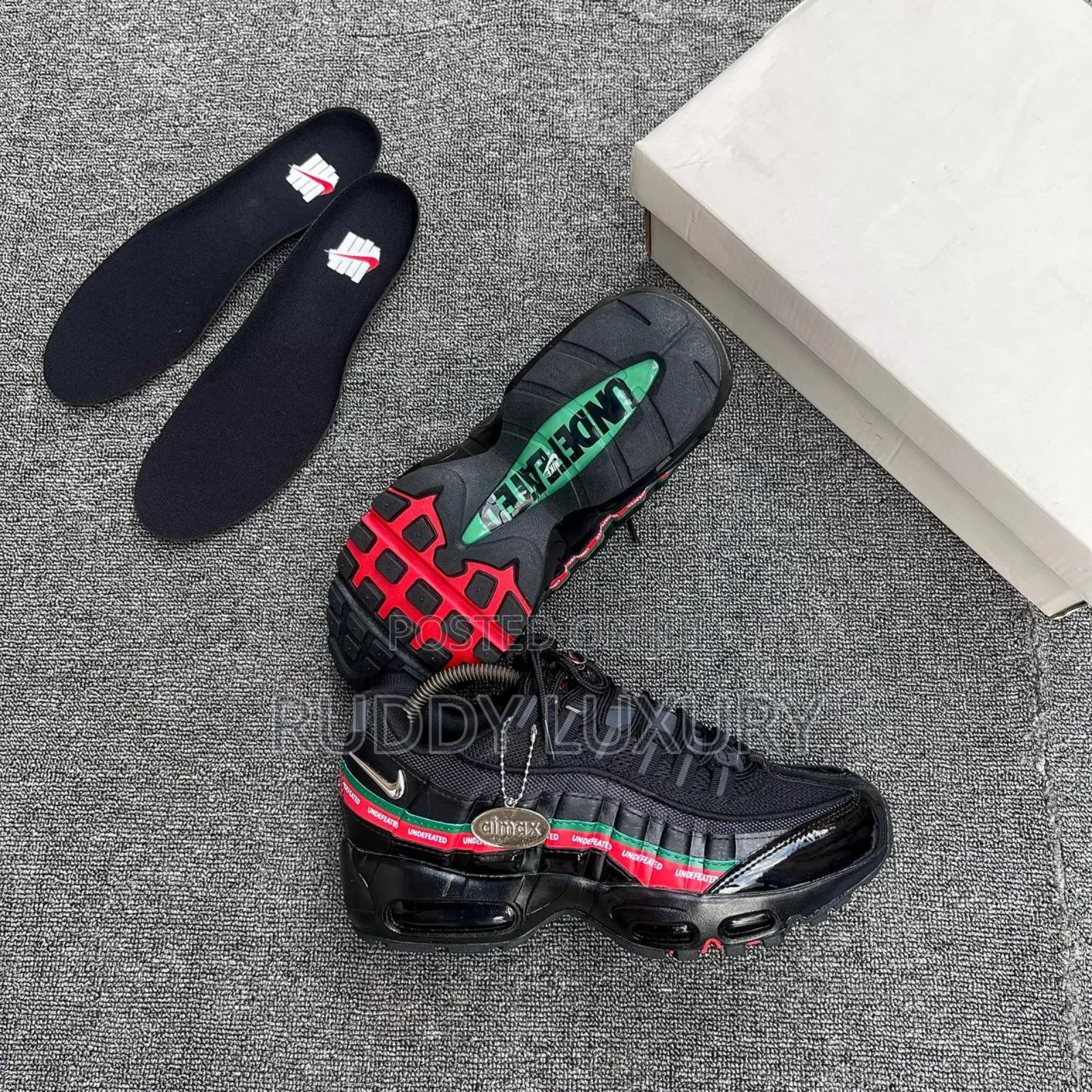 Nike Air Max 95 Undefeated Black/Red Premium Sneakers