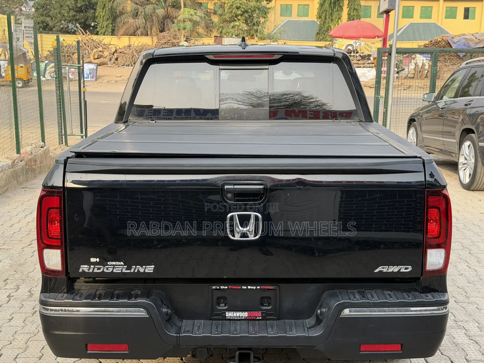 Honda Ridgeline RTS FWD Crew Cab 125.2 in. WB 2017 Black
