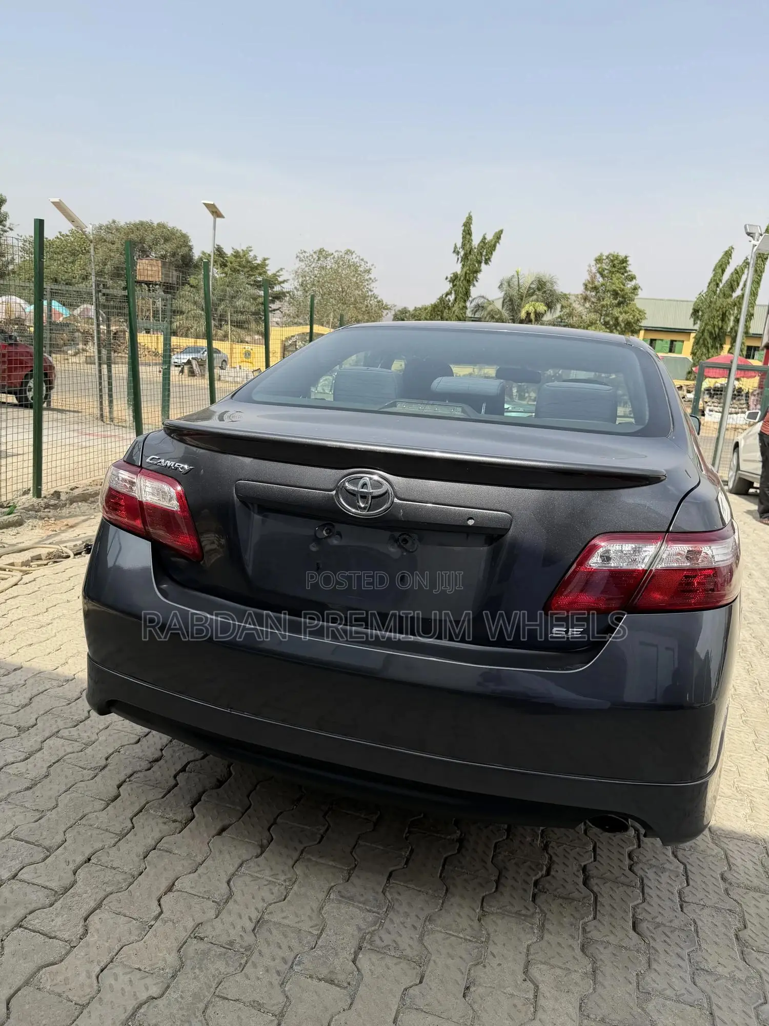 Toyota Camry SE 4dr Sedan (2.4L 4cyl 5A) 2009 Gray