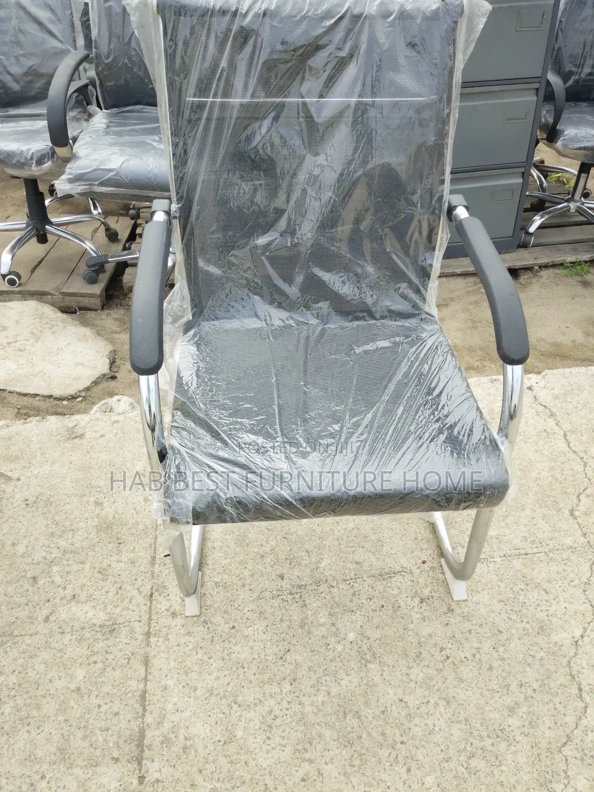 Swivel Office Visitor Chair