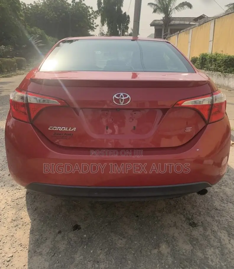 Toyota Corolla S Plus 4dr Sedan (1.8L 4cyl 6M) 2015 Red