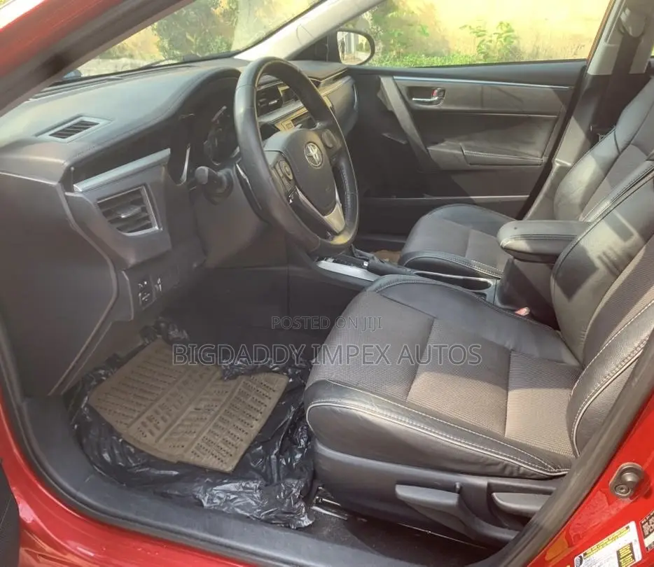 Toyota Corolla S Plus 4dr Sedan (1.8L 4cyl 6M) 2015 Red