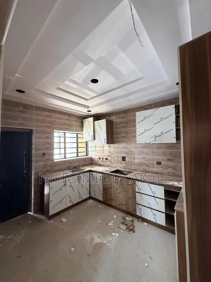 3bdrm Duplex in Kolapo Ishola Gra, for sale