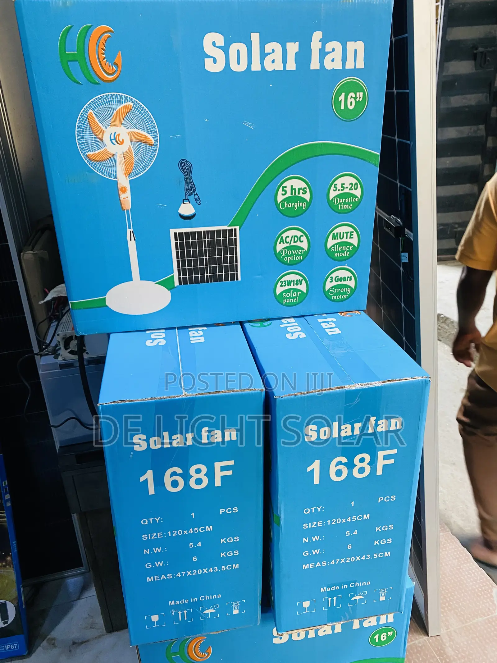 16” Hc Solar Fan