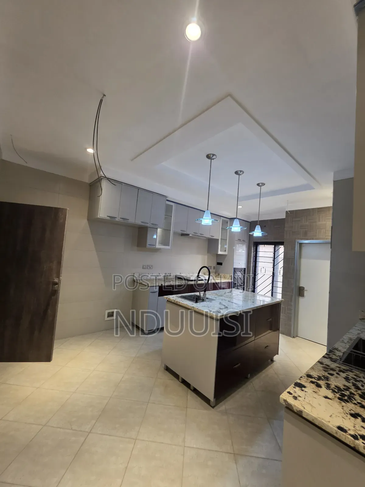 4bdrm Townhouse/Terrace in Jabi for sale