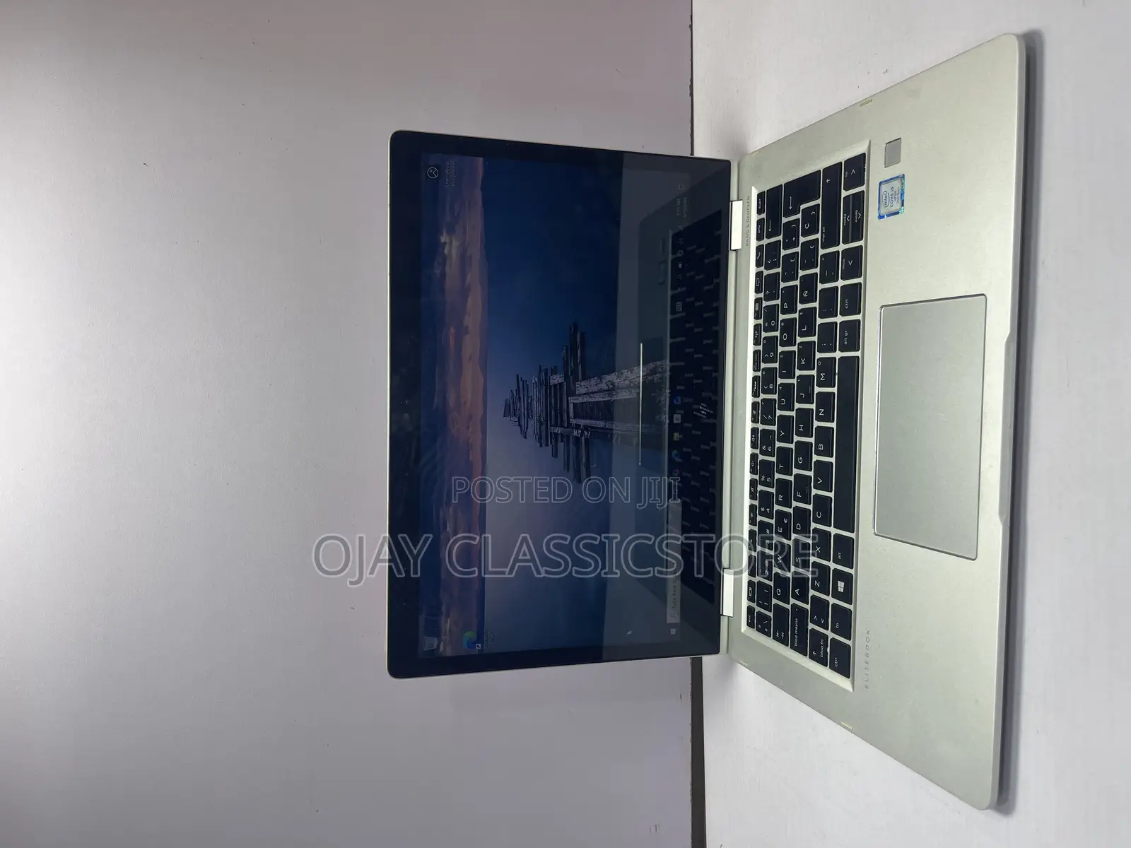 Laptop HP EliteBook x360 1030 G2 8GB Intel Core i5 HDD 256GB