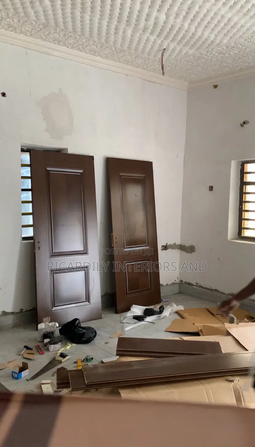 Door Installer/Door Installation Service