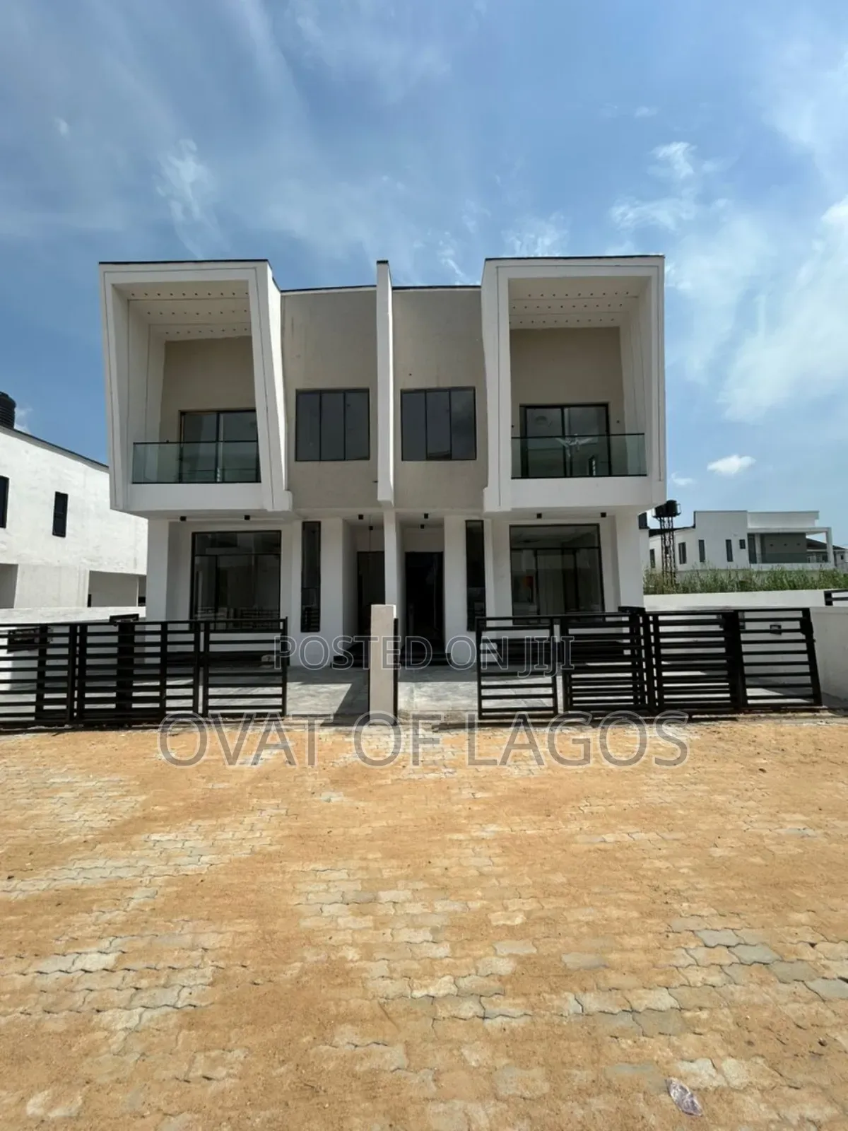 5bdrm Duplex in Lekki Palm City, Ado / Ajah for sale