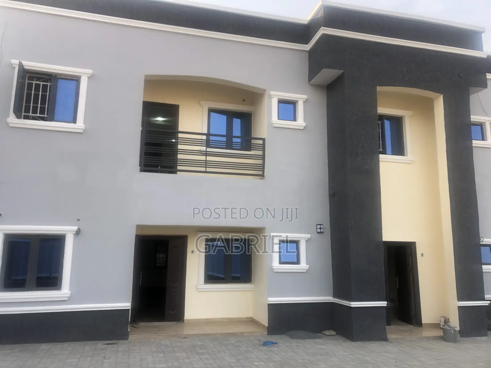 2bdrm Block of Flats in Dawaki Extension for rent
