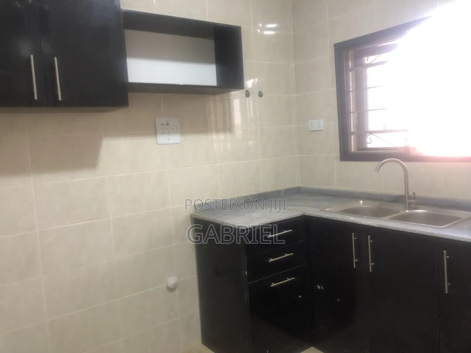 2bdrm Block of Flats in Dawaki Extension for rent
