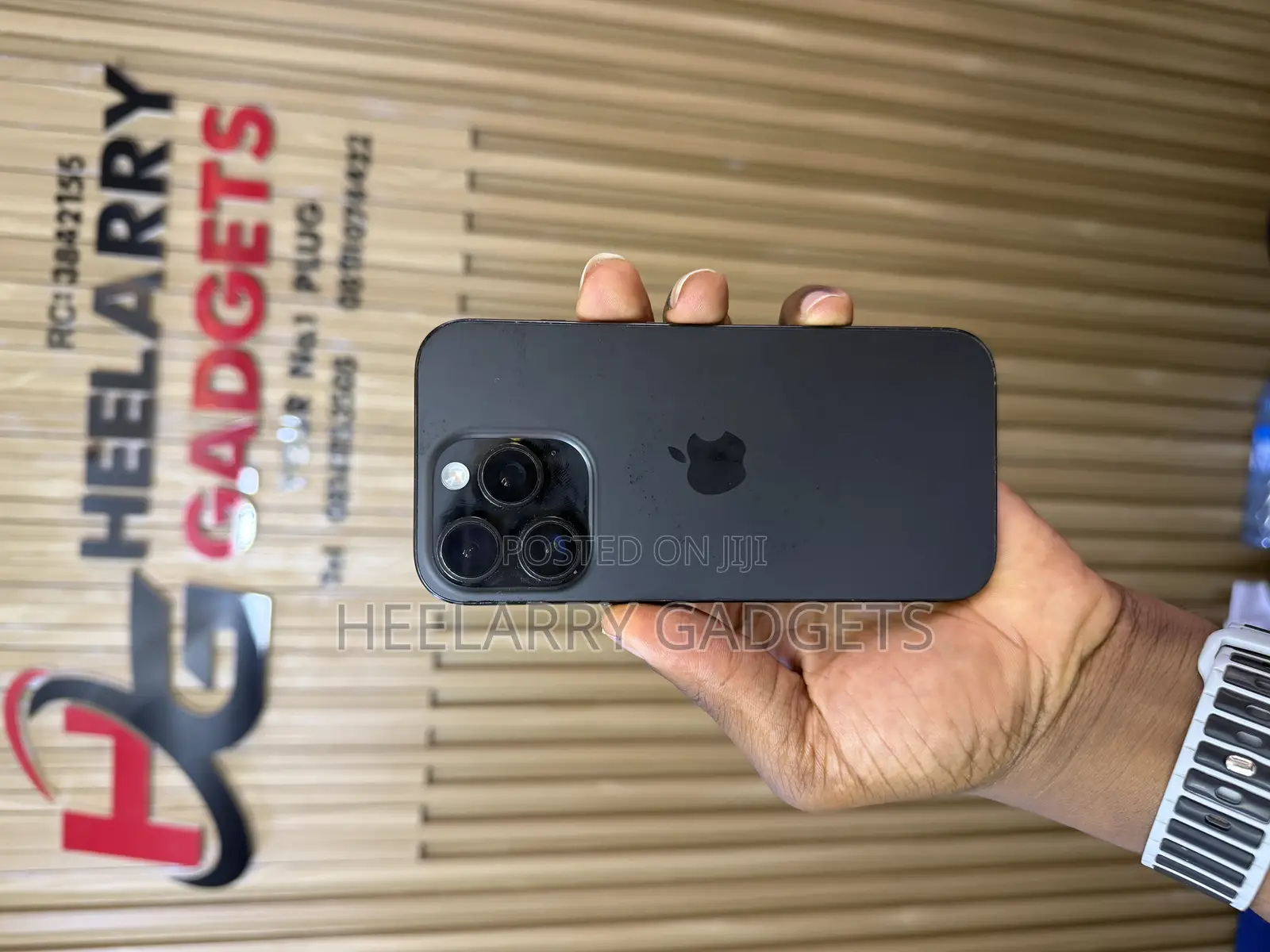 Apple iPhone 16 Pro 128 GB Black