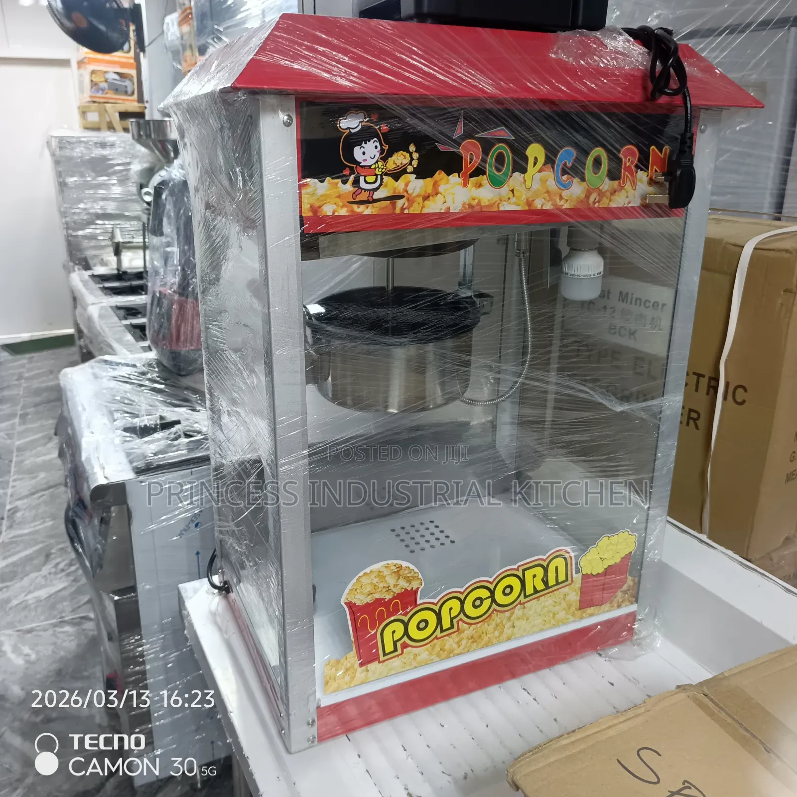 Pop Corn Machine