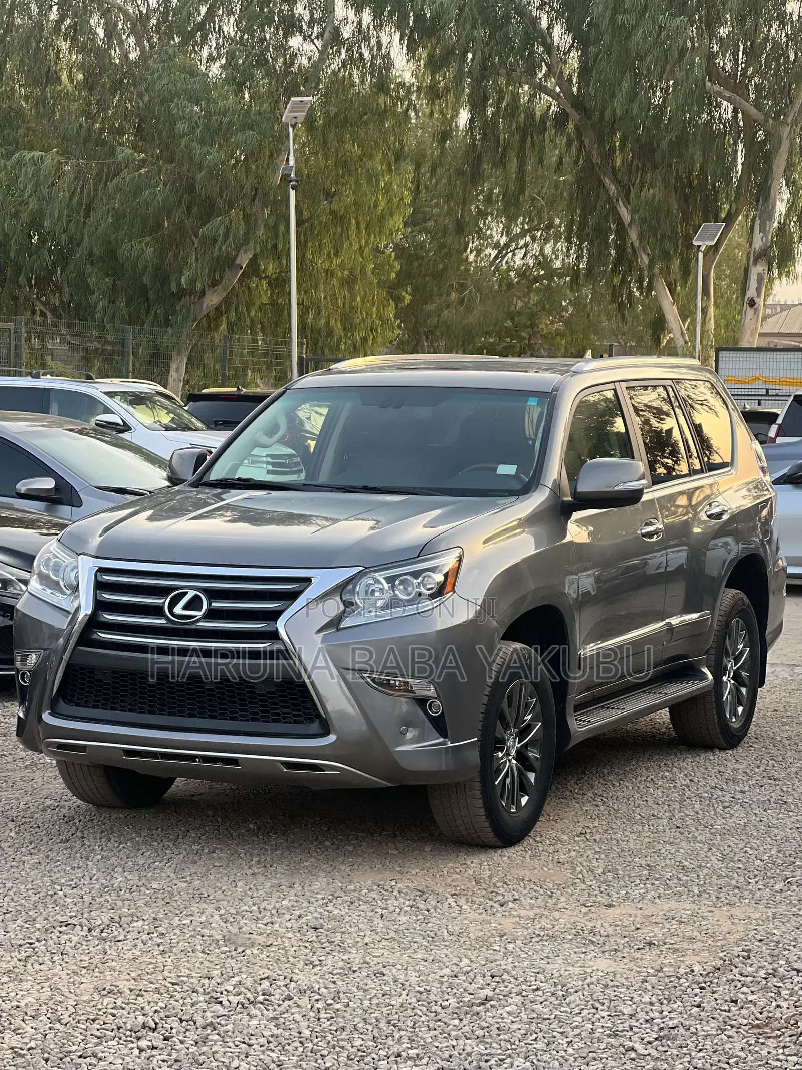Lexus GX 460 Base 2017 Gray
