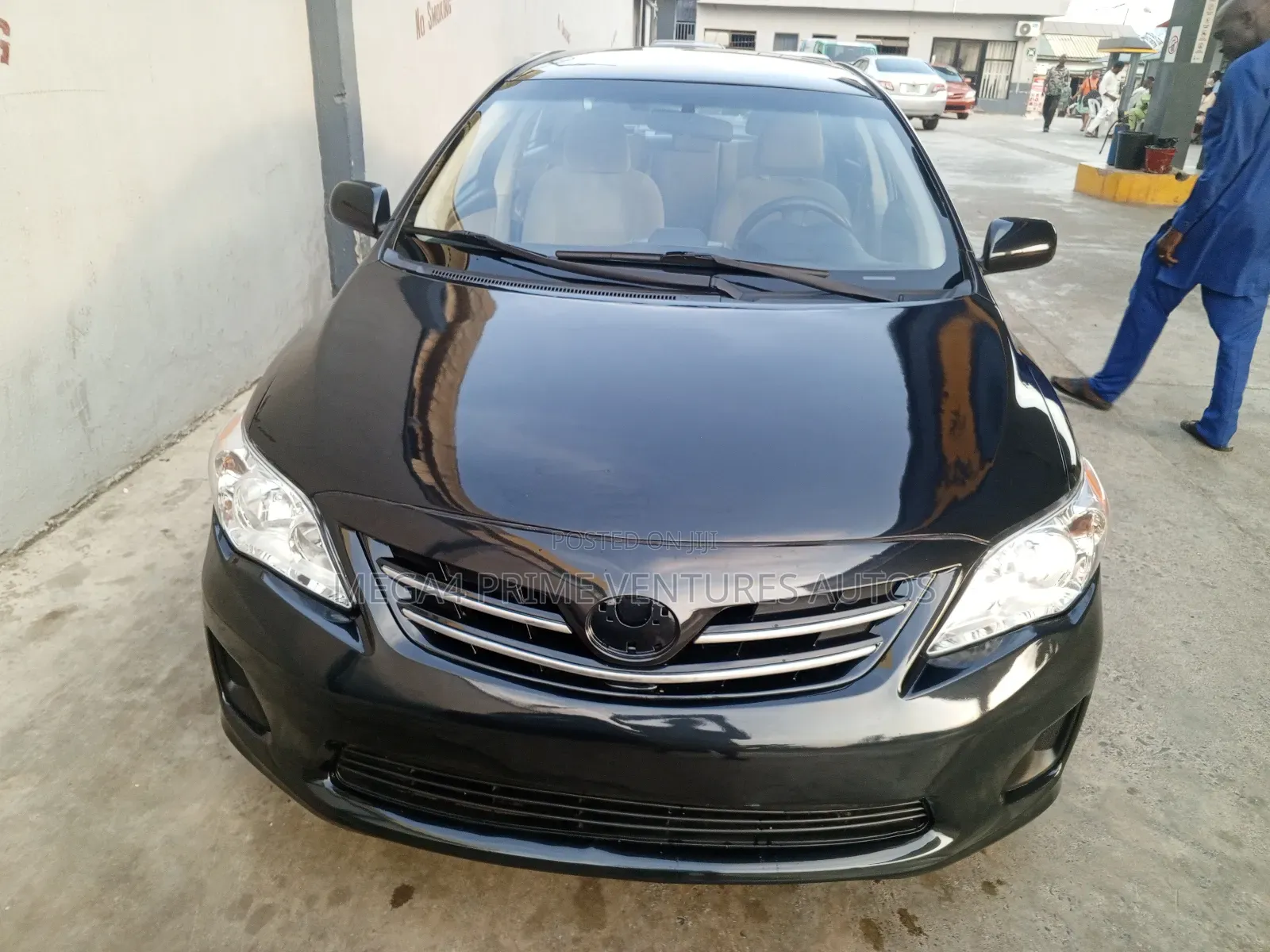 Toyota Corolla LE Special Edition 4dr Sedan (1.8L 4cyl 4A) 2013 Black