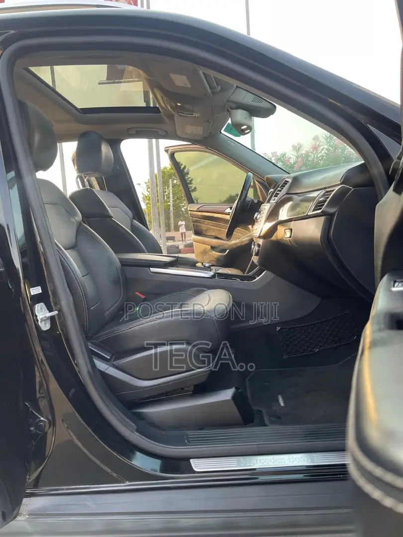 Mercedes-Benz M Class ML350 4MATIC 4dr SUV AWD (3.5L 6cyl 7A) 2015