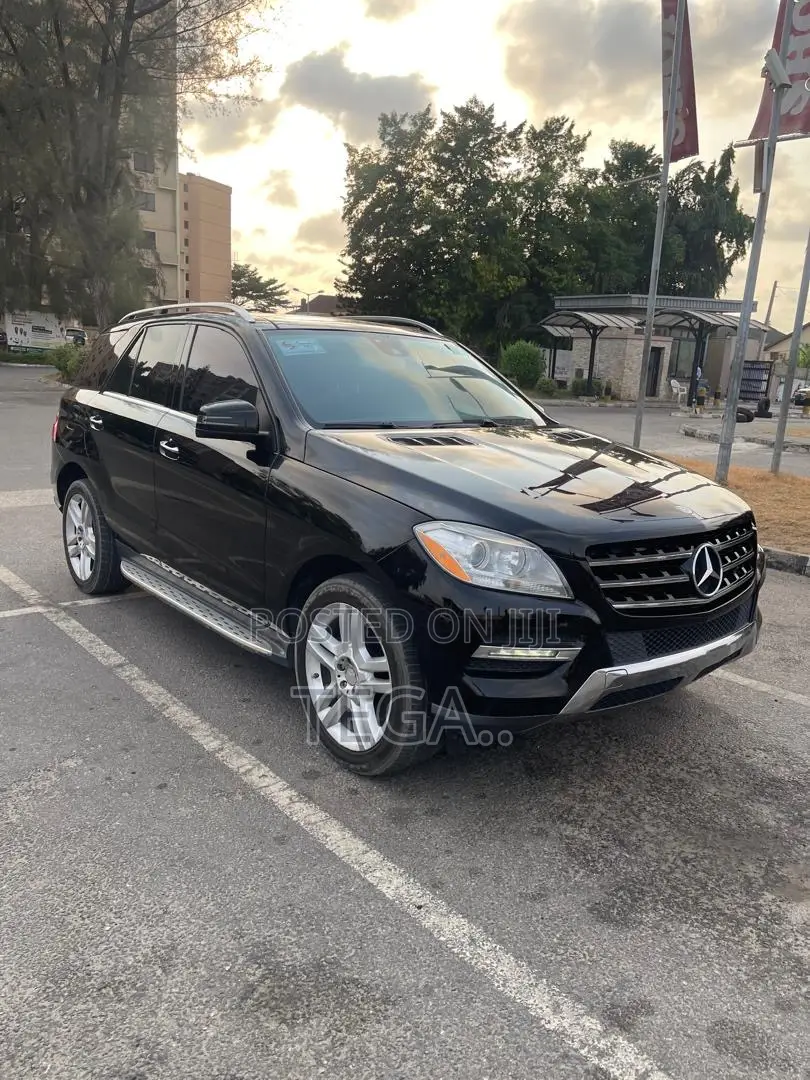 Mercedes-Benz M Class ML350 4MATIC 4dr SUV AWD (3.5L 6cyl 7A) 2015