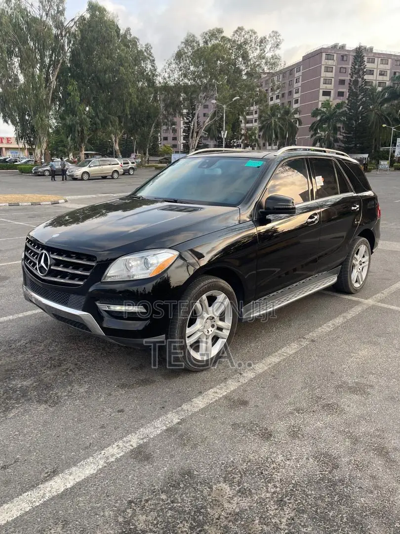 Mercedes-Benz M Class ML350 4MATIC 4dr SUV AWD (3.5L 6cyl 7A) 2015