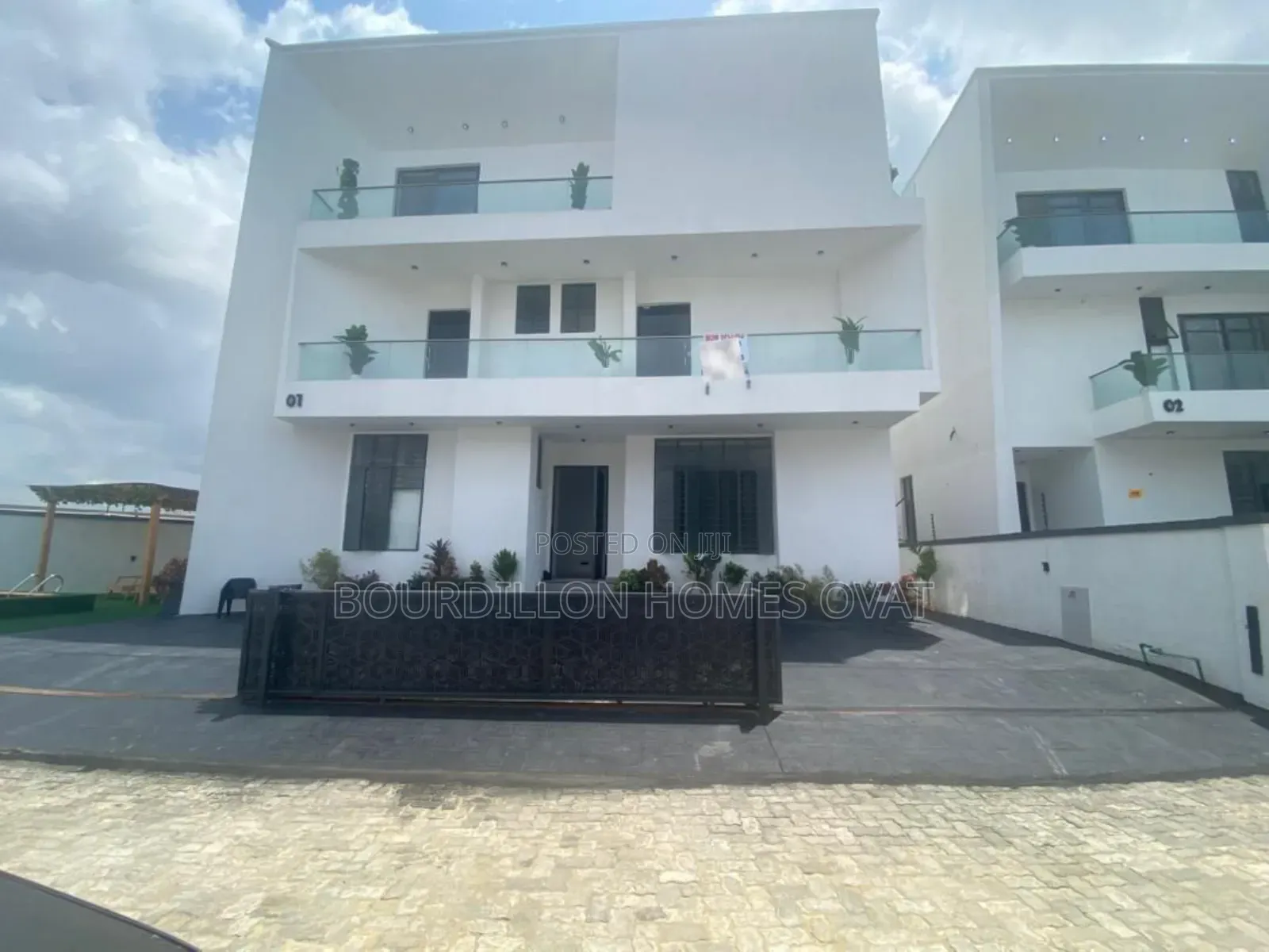 5bdrm Duplex in Chevron Lekki Lagos for sale
