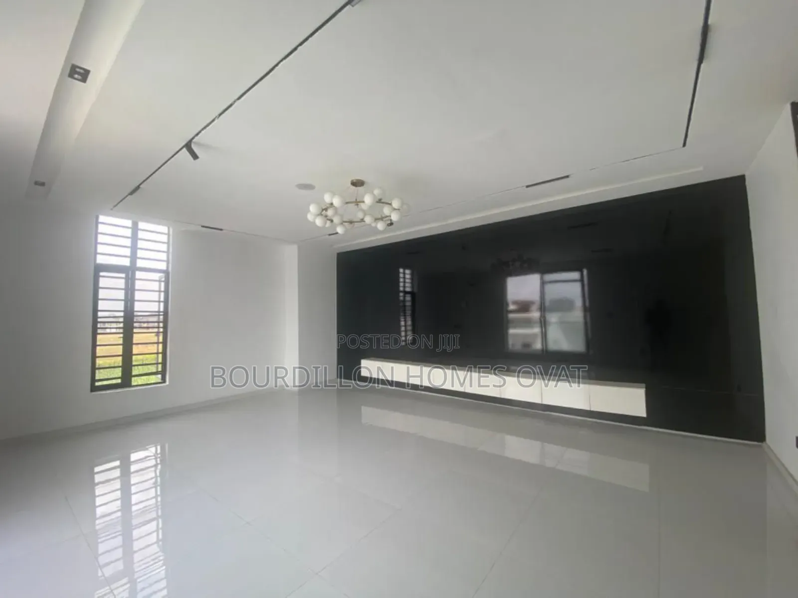 5bdrm Duplex in Chevron Lekki Lagos for sale
