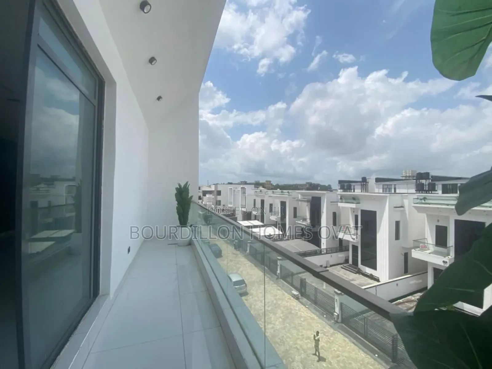 5bdrm Duplex in Chevron Lekki Lagos for sale