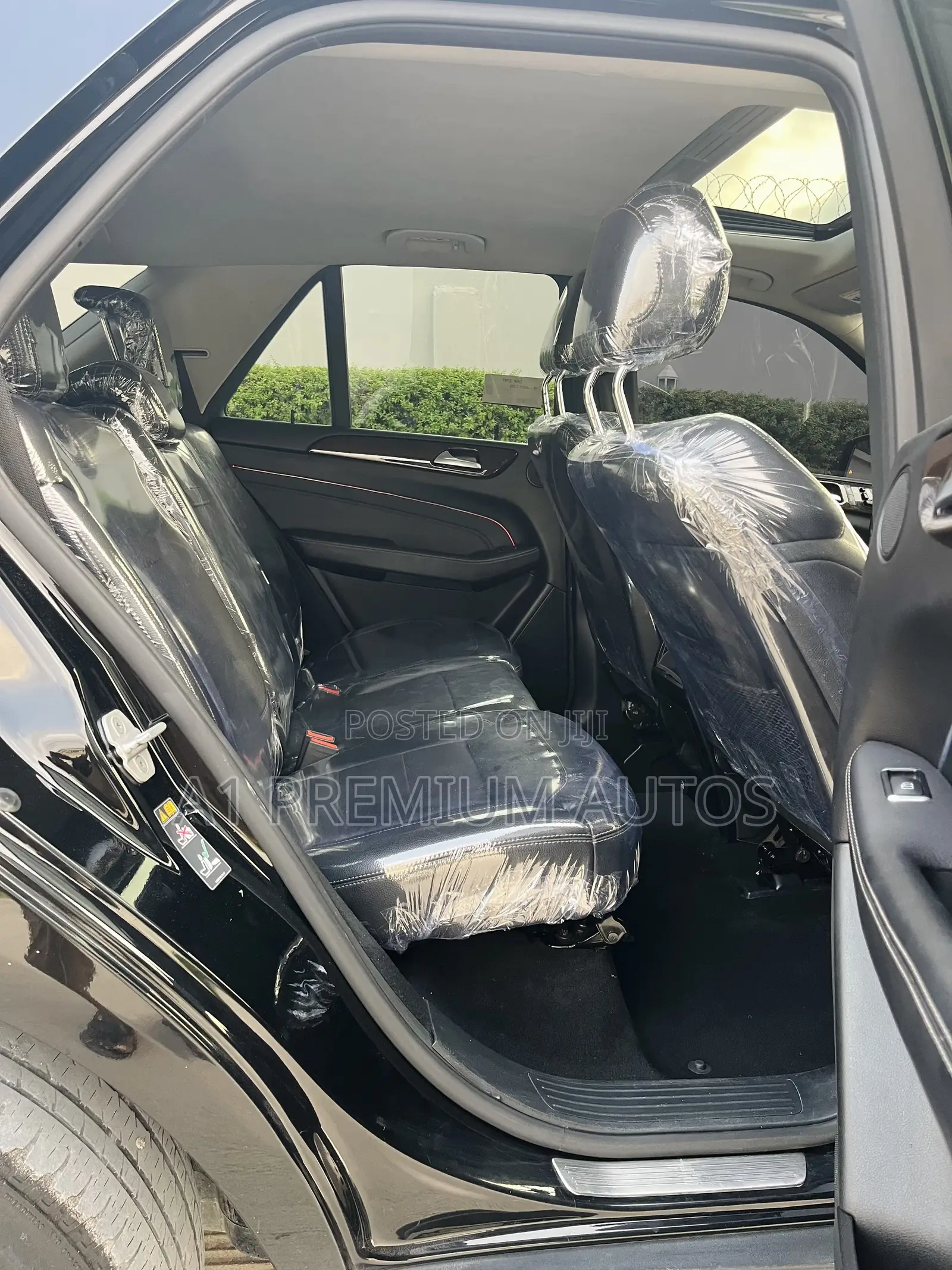 Mercedes-Benz M Class ML350 4MATIC 4dr SUV AWD (3.5L 6cyl 7A) 2014