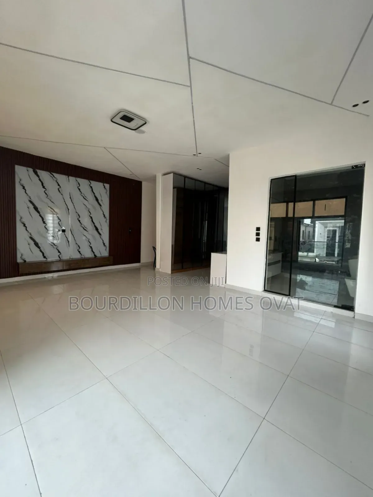 5bdrm Duplex in Lekki Palm City Ajah for sale
