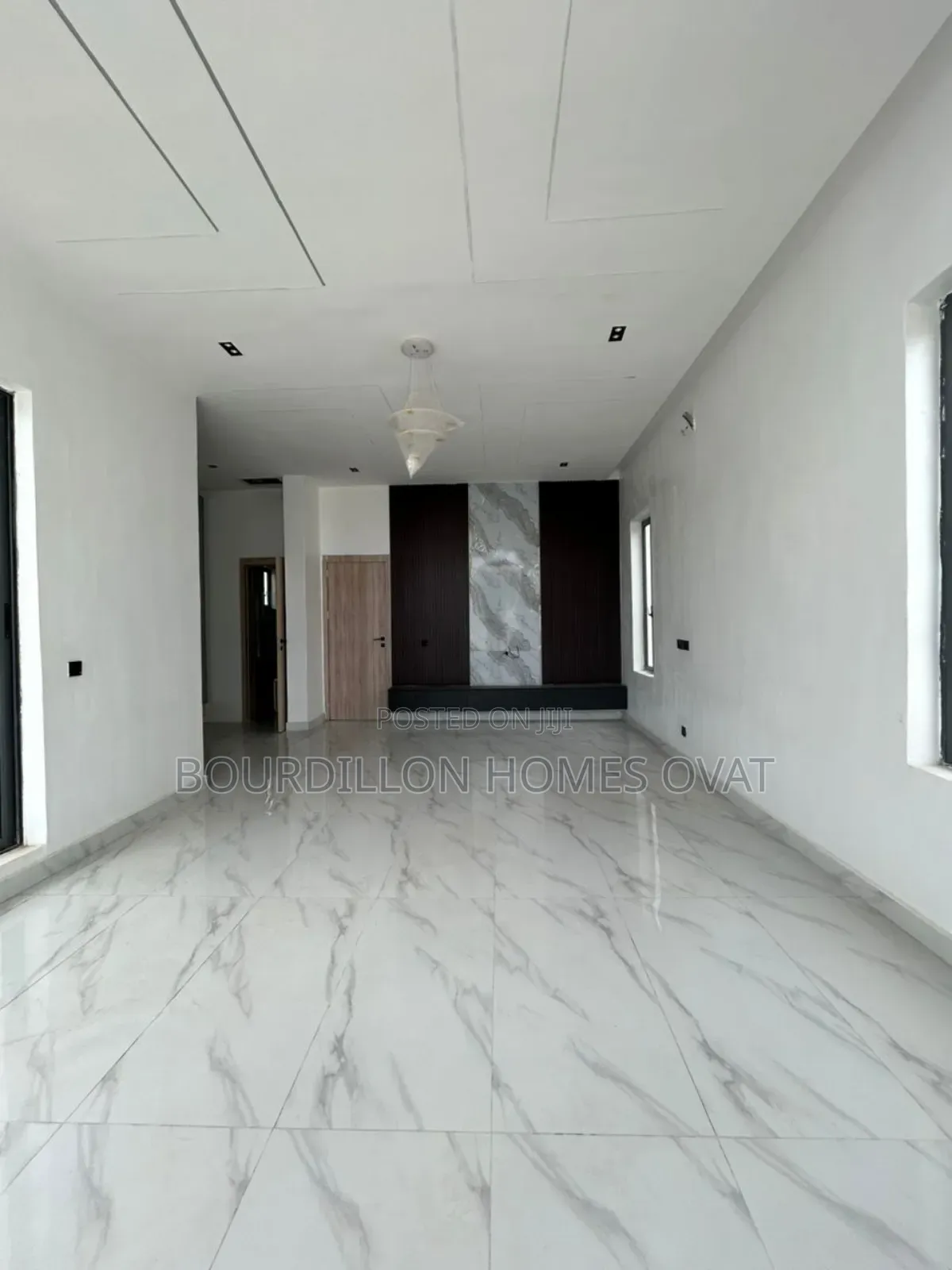 5bdrm Duplex in Lekki Palm City Ajah for sale