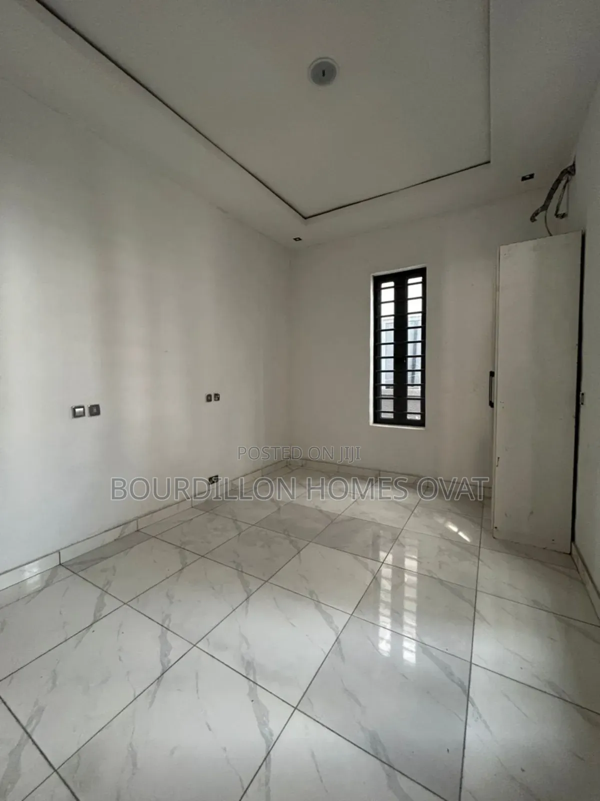 5bdrm Duplex in Lekki Palm City Ajah for sale