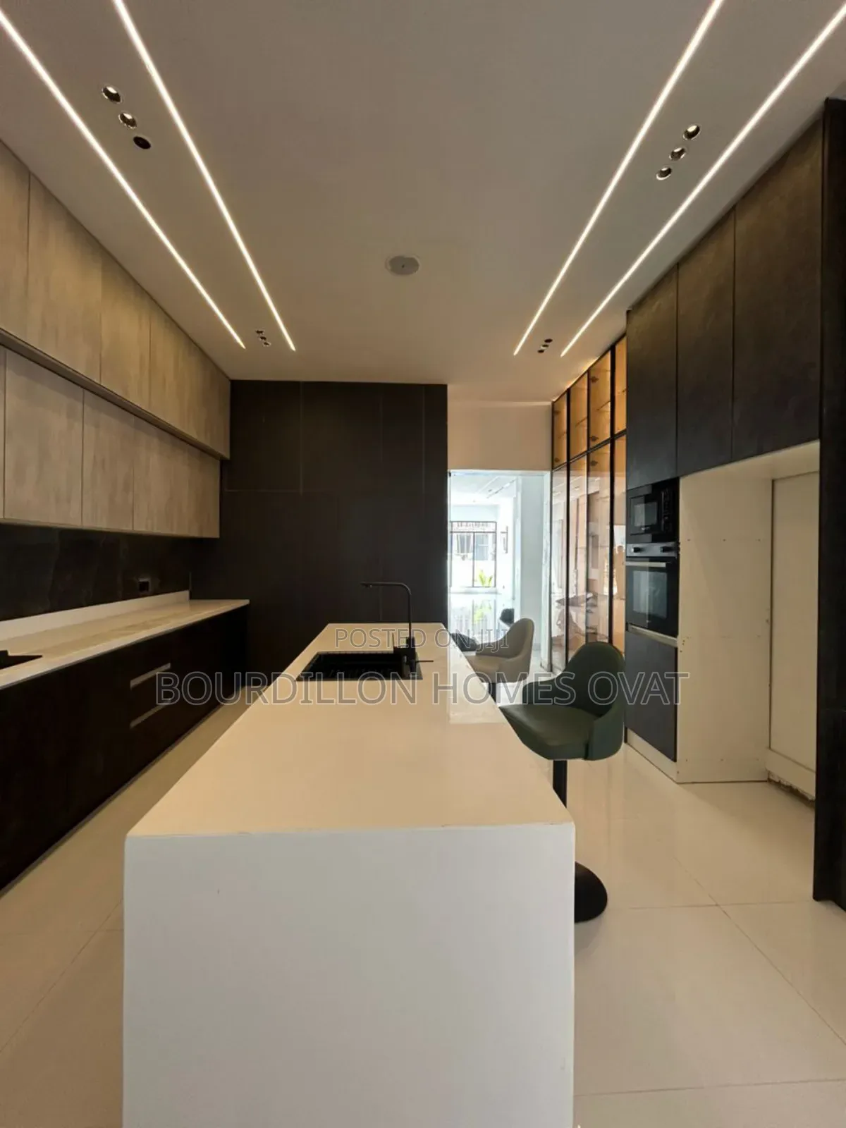 5bdrm Duplex in Lekki Palm City for sale